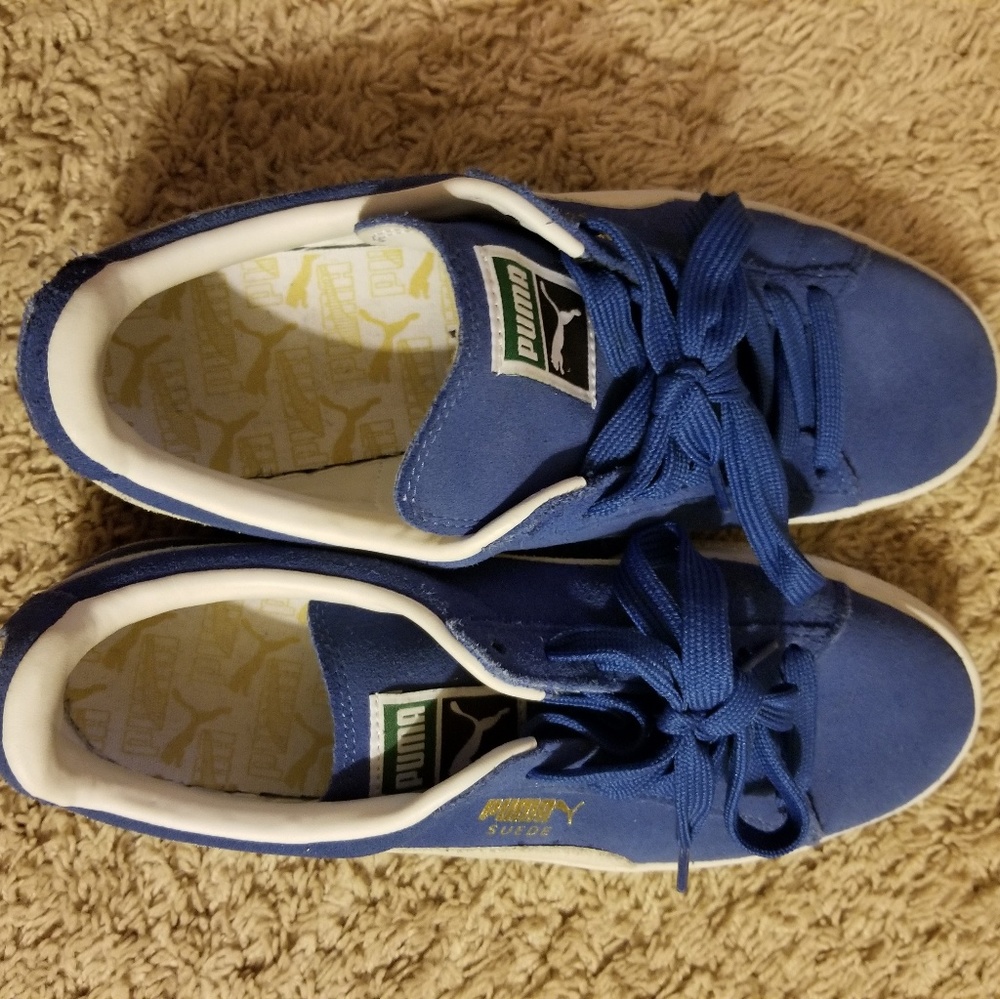 Sneakers - Picture 3 of 4